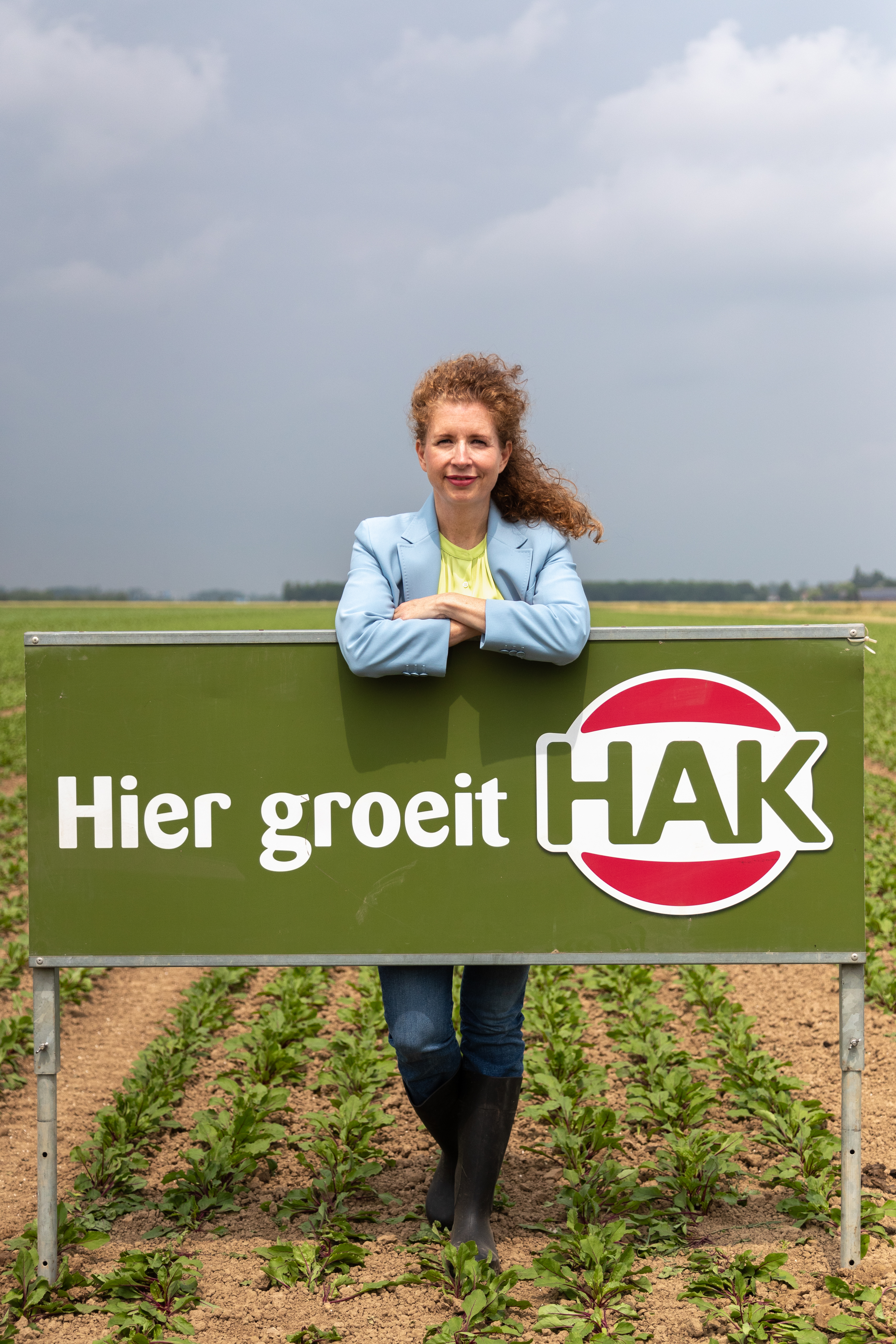 Nicole Freid de nieuwe CEO van NGGF en HAK in het biologische bietenveld